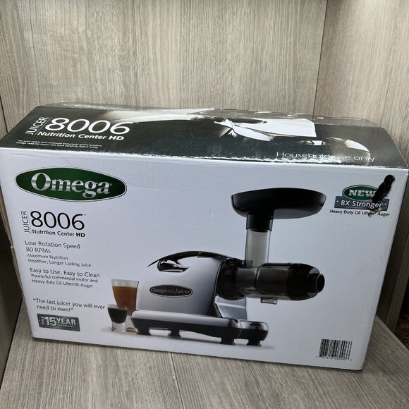 Omega Juice & Vegetable Extractor Model No. 8006 Stainless Steel Electric Silver - Picture 1 of 13